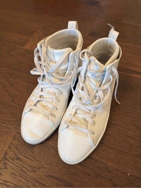 Wolf & Shepherd Men’s Shoes 9M white